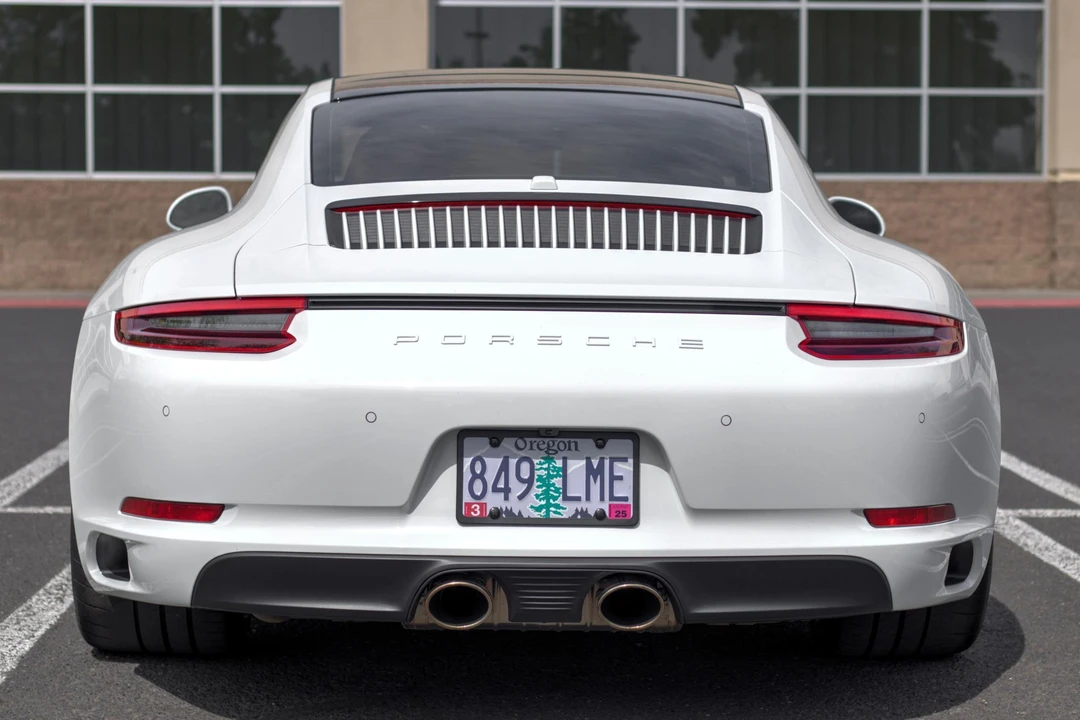 2019 Porsche 991 Carrera GTS - Image 5 of 31