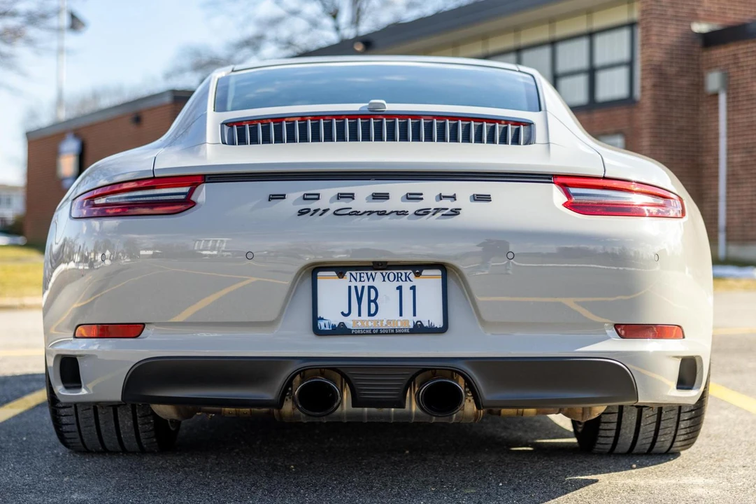 2019 Porsche 991 Carrera - Image 5 of 31
