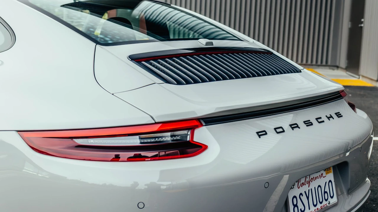2019 Porsche 991 Carrera - Image 22 of 31