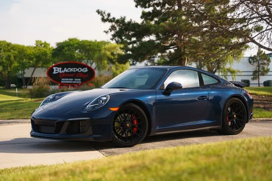 2019 Porsche 911 Carrera GTS