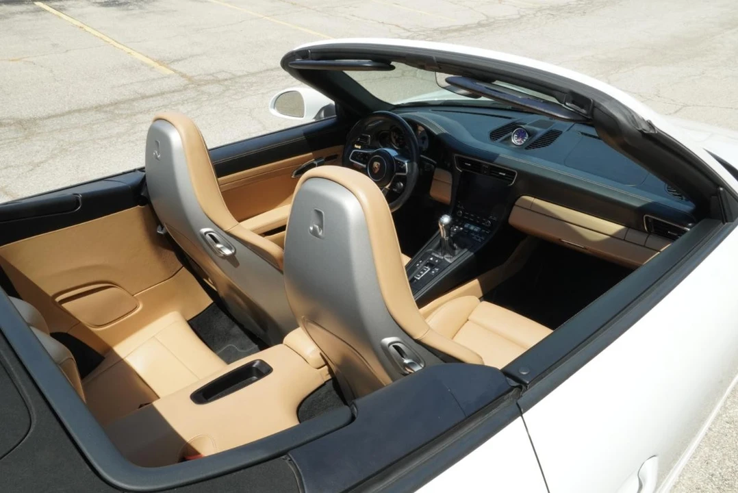 2019 Porsche 991 Carrera S - Image 24 of 31