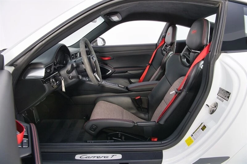 2019 Porsche 991 Carrera T - Image 16 of 21
