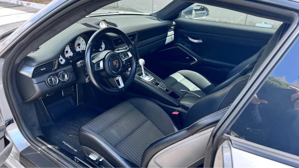 2019 Porsche 991 Carrera T - Image 8 of 12