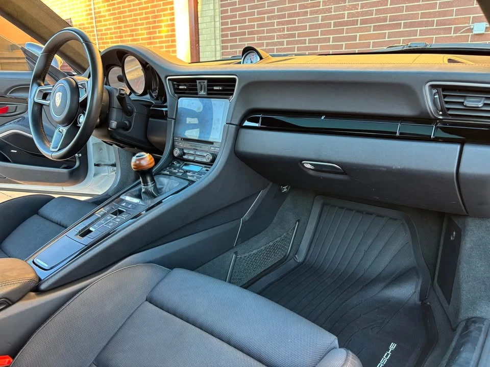 2019 Porsche 991 Carrera T - Image 7 of 10