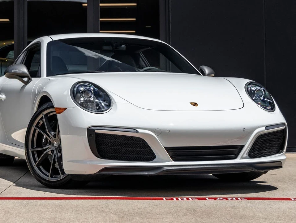 2019 Porsche 991 Carrera T - Image 9 of 31