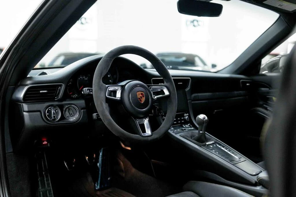 2019 Porsche 991 Carrera T - Image 2 of 31