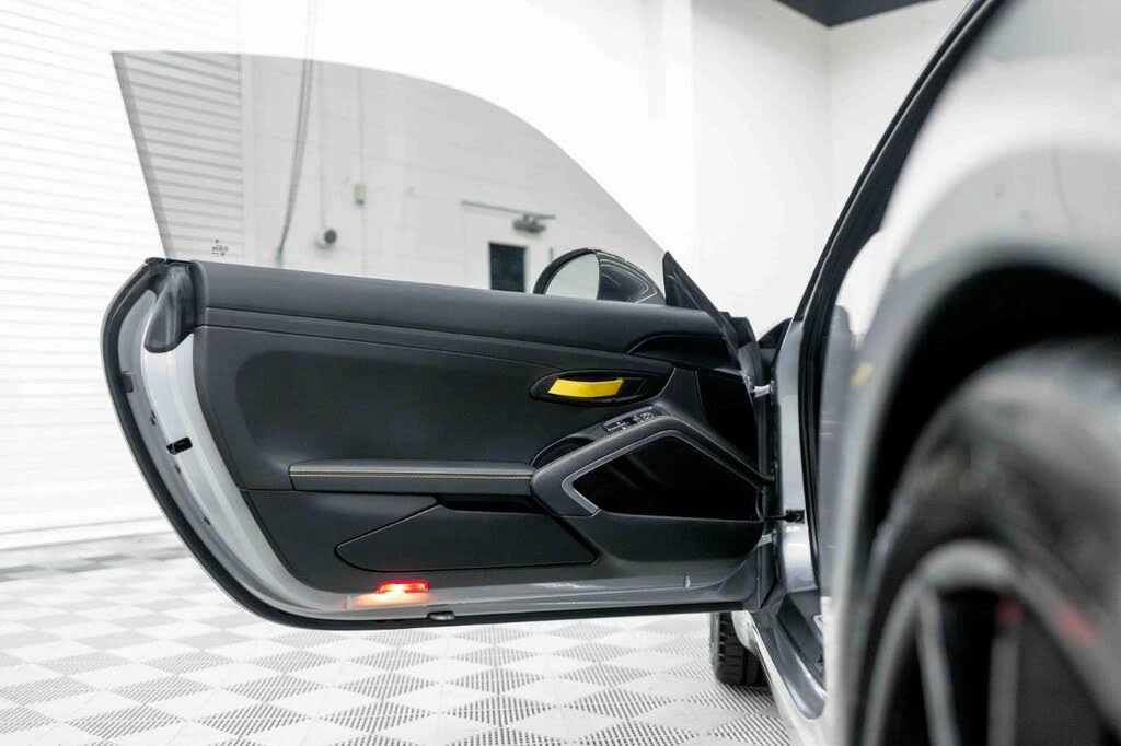 2019 Porsche 991 Carrera T - Image 29 of 31