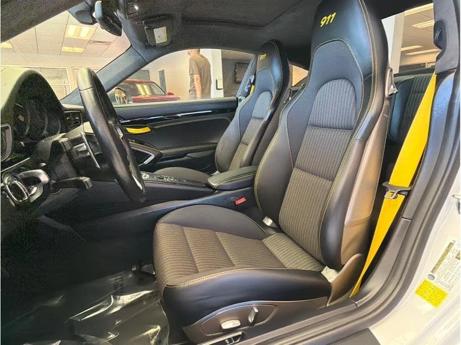 2019 Porsche 991 Carrera T - Image 12 of 31