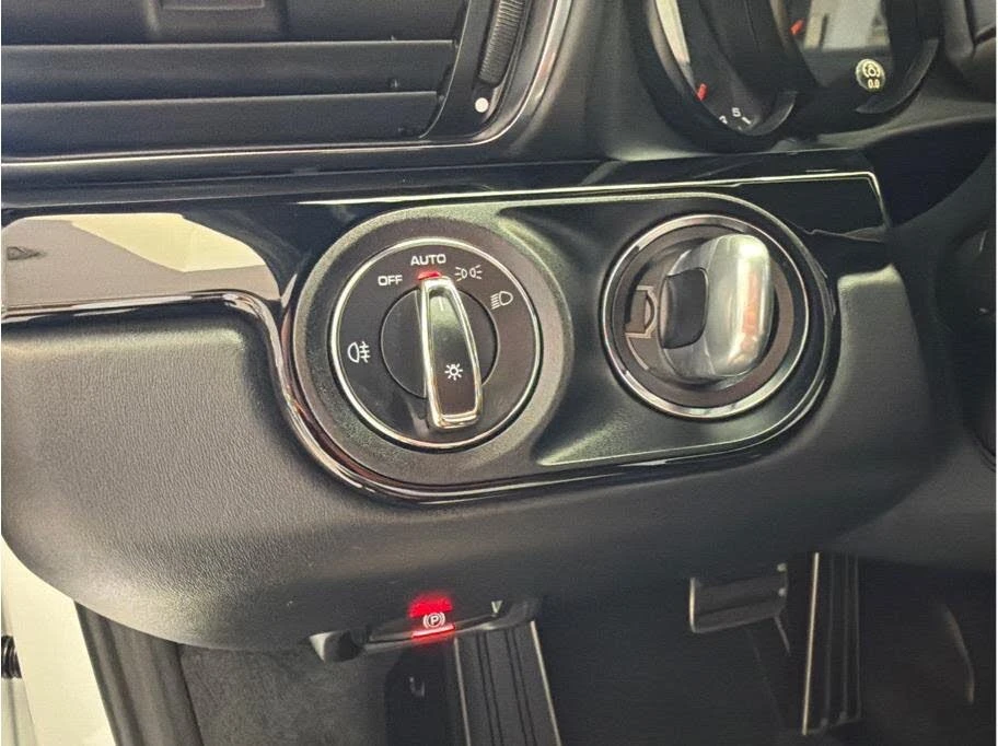 2019 Porsche 991 Carrera T - Image 27 of 31