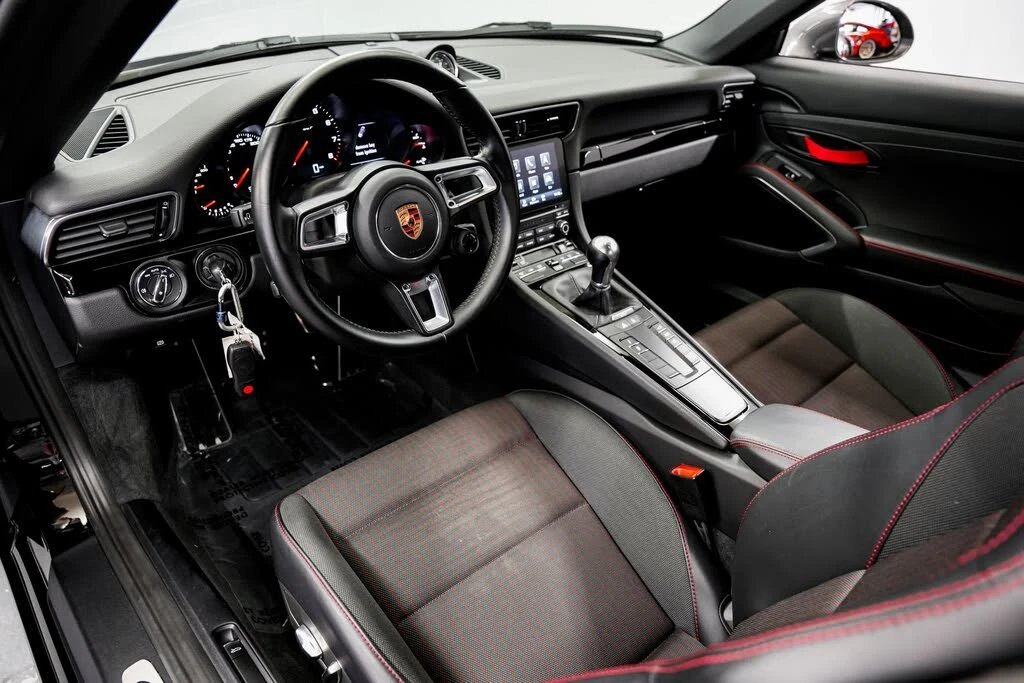 2019 Porsche 991 Carrera T - Image 9 of 31