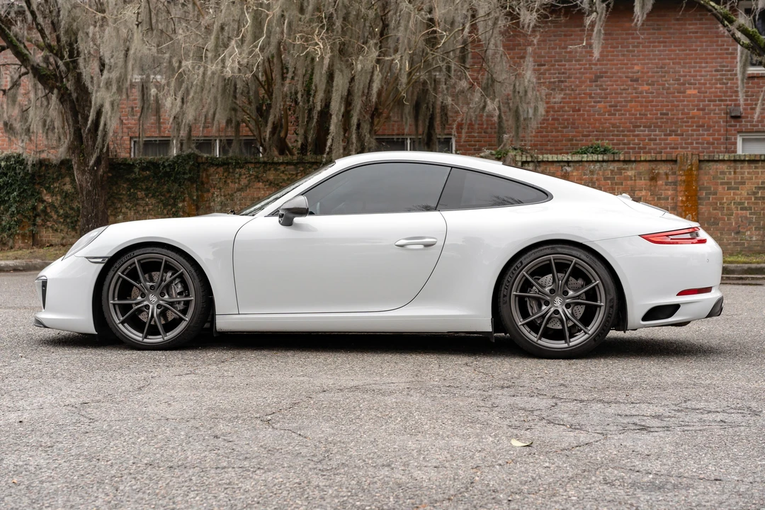 2019 Porsche 991 Carrera T - Image 7 of 31