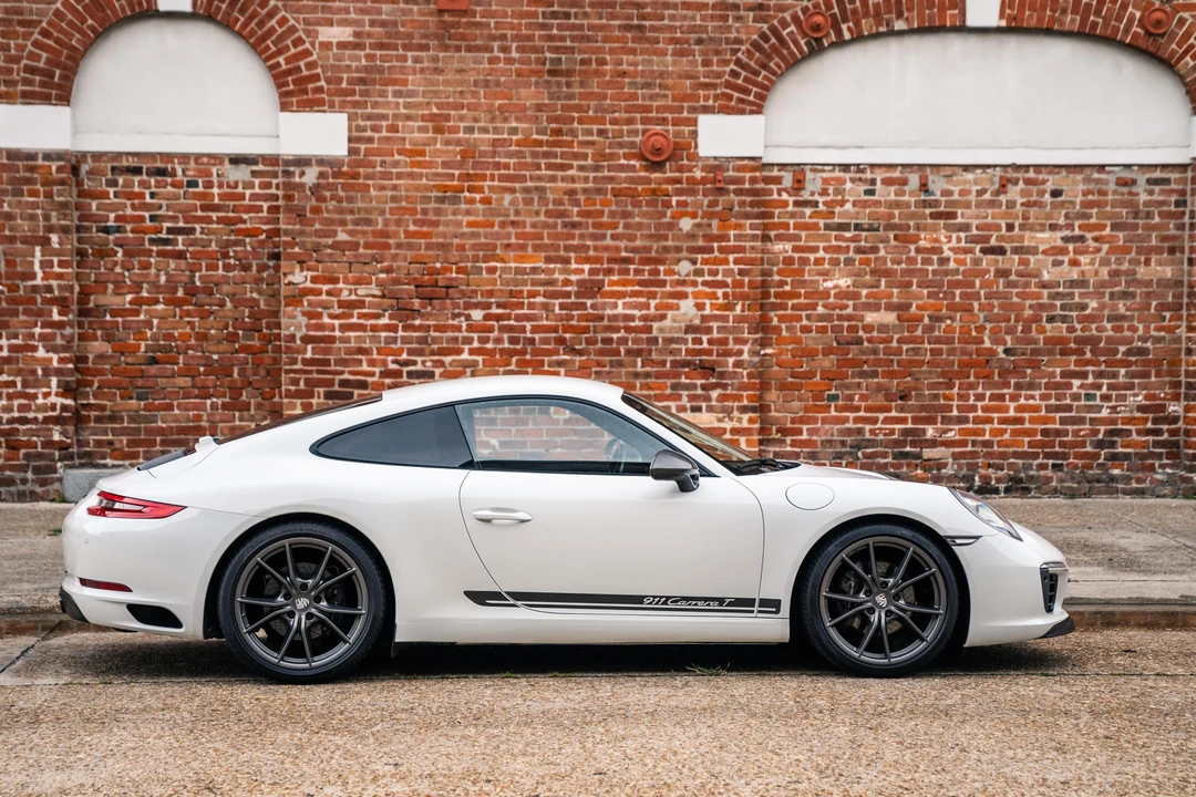 2019 Porsche 991 Carrera T - Image 27 of 31