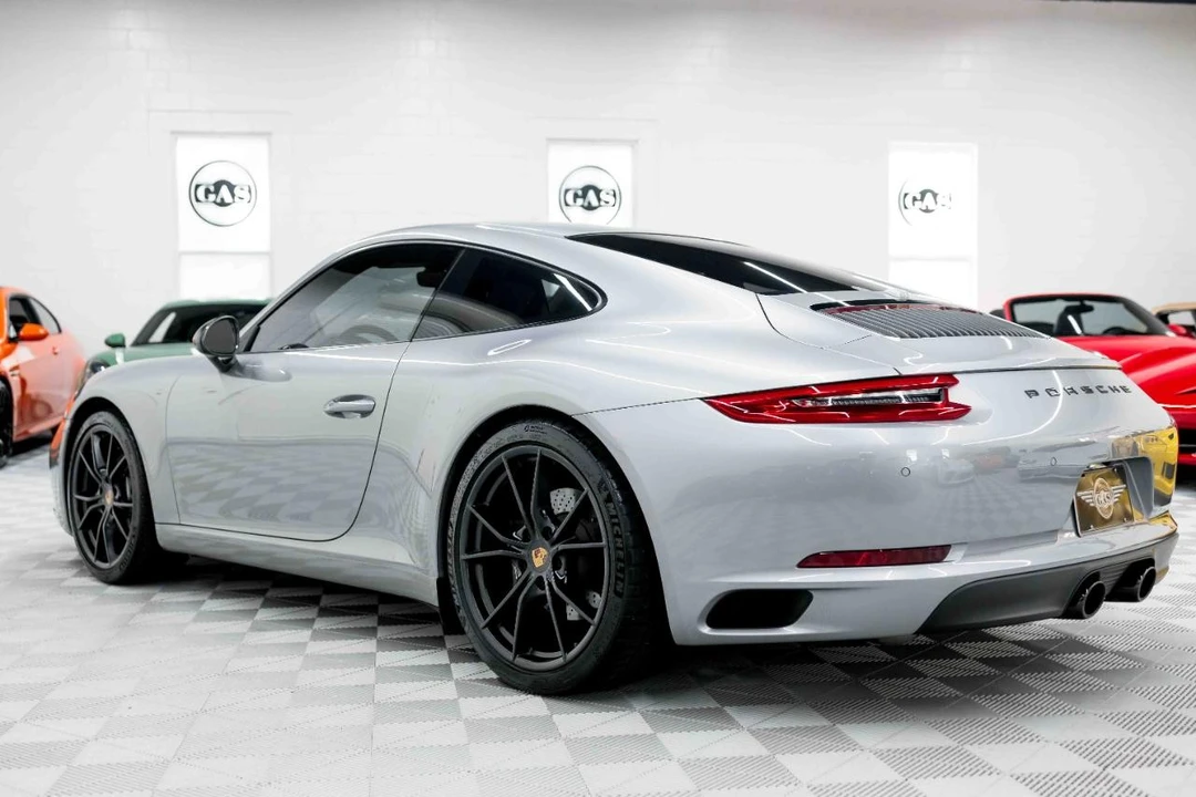 2019 Porsche 991 Carrera T - Image 10 of 31