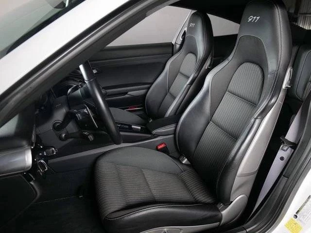 2019 Porsche 991 Carrera T - Image 5 of 5