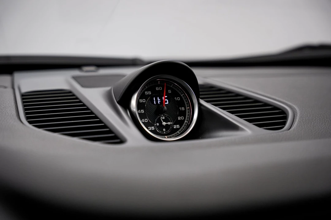 2019 Porsche 991 Carrera T - Image 12 of 31