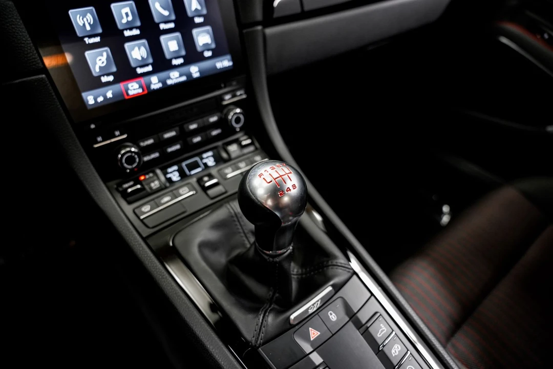 2019 Porsche 991 Carrera T - Image 14 of 31