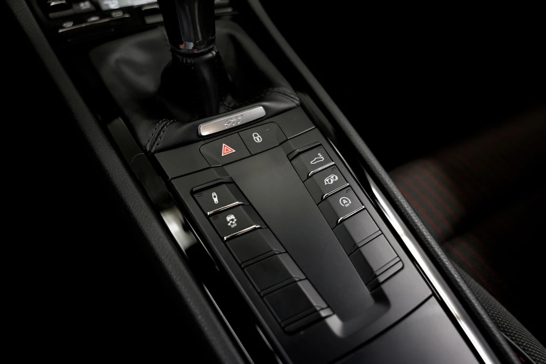 2019 Porsche 991 Carrera T - Image 15 of 31
