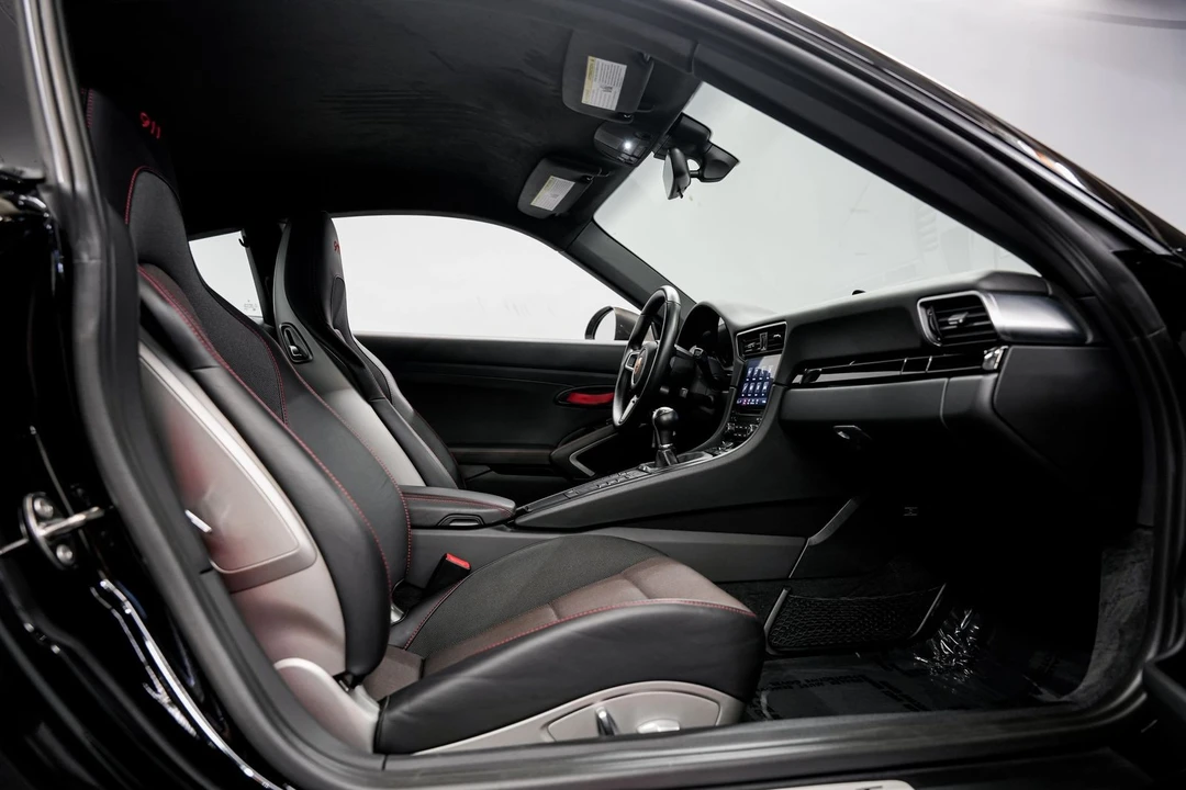 2019 Porsche 991 Carrera T - Image 27 of 31