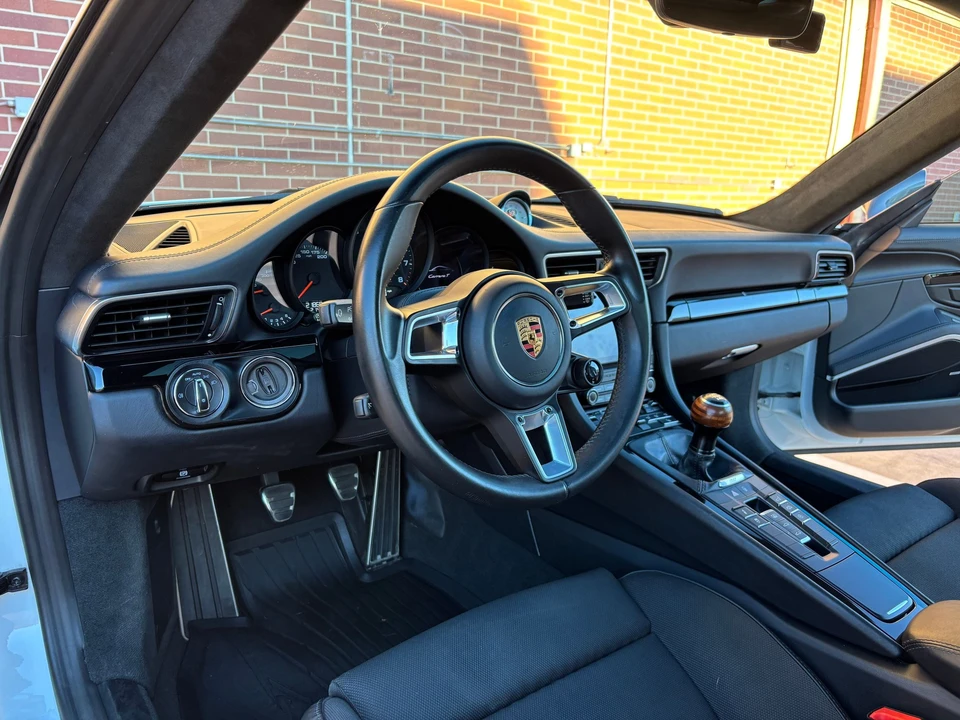 2019 Porsche 991 Carrera T - Image 22 of 31