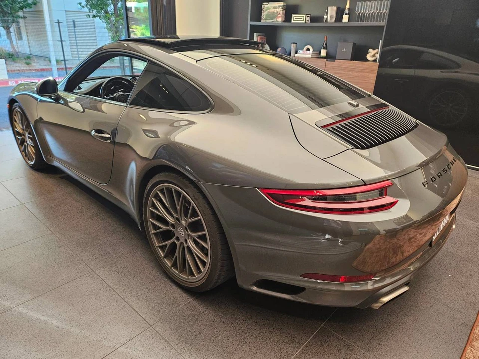 2019 Porsche 991 Carrera - Image 3 of 5