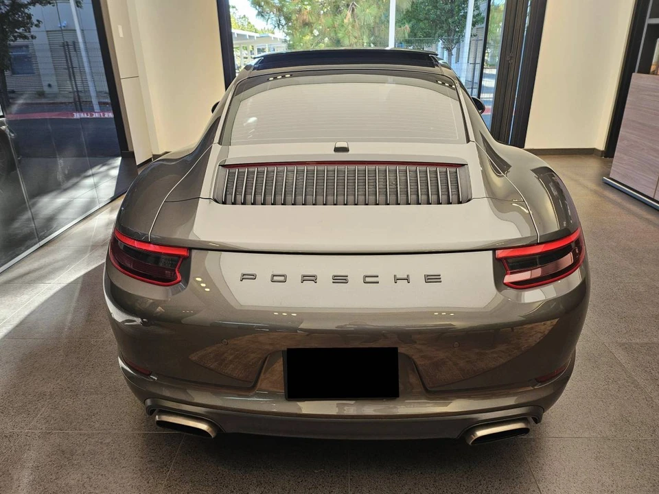 2019 Porsche 991 Carrera - Image 4 of 5