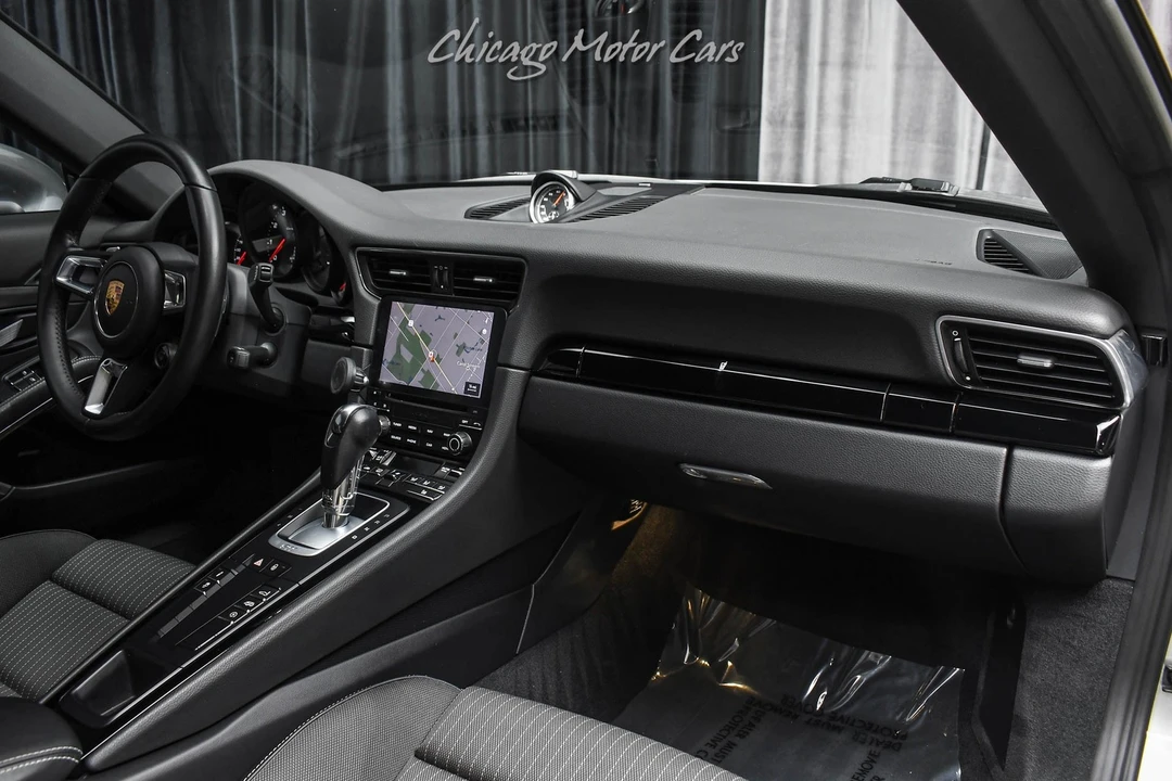 2019 Porsche 991 Carrera - Image 26 of 31
