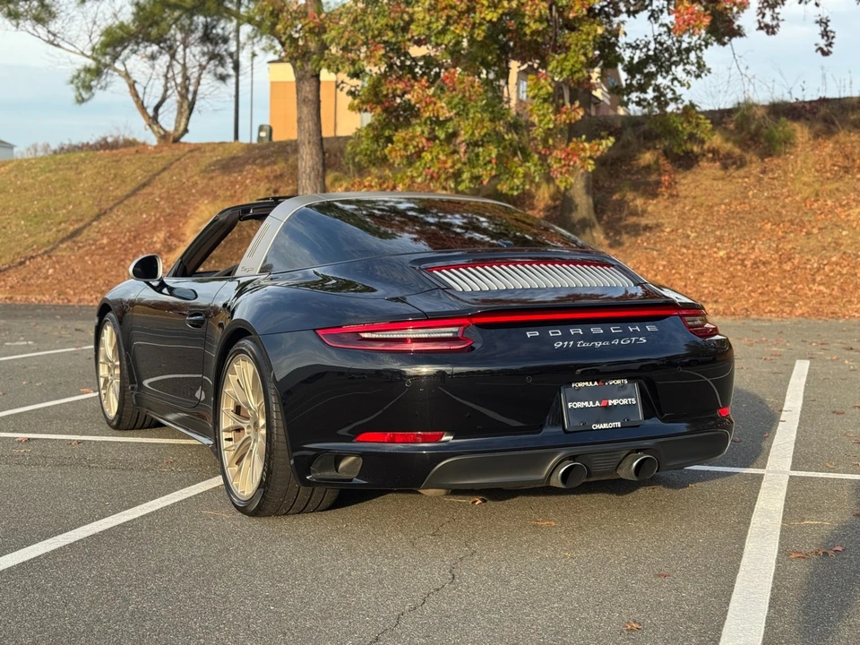 2019 Porsche 991 Targa 4 GTS - Image 9 of 12