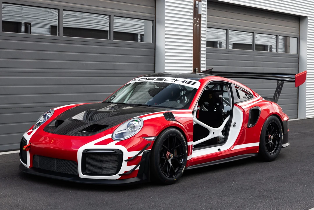 2019 Porsche 991 GT2 RS - Image 10 of 31