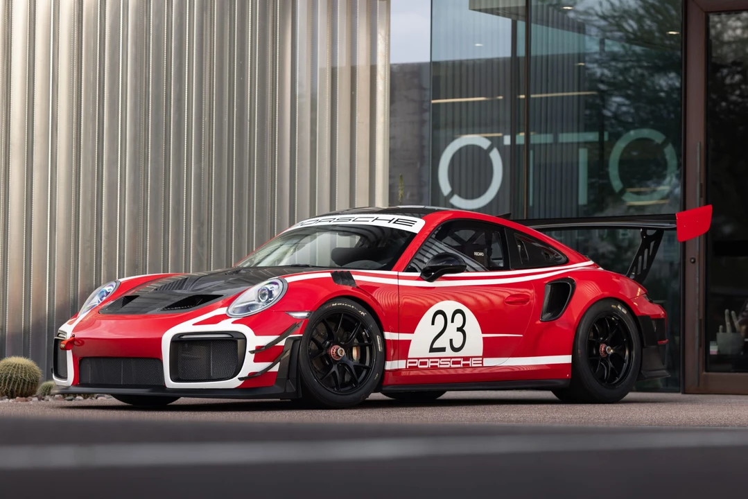 2019 Porsche 991 GT2 RS - Image 2 of 31