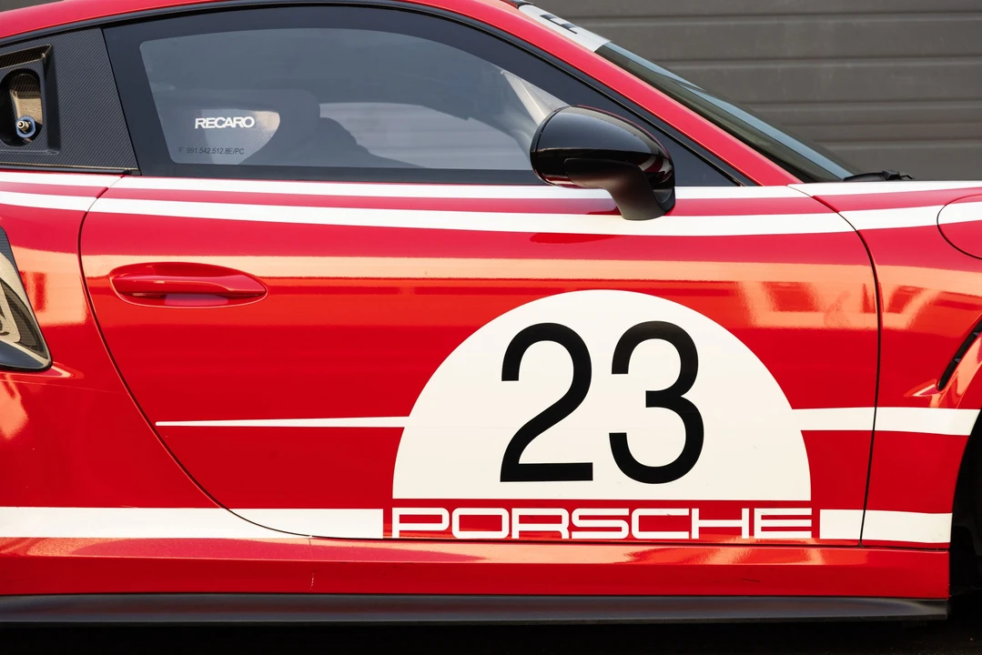 2019 Porsche 991 GT2 RS - Image 27 of 31