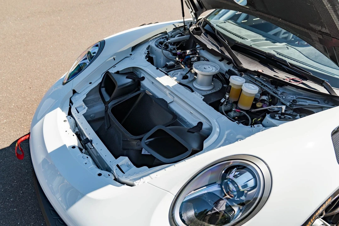 2019 Porsche 991 GT2 RS - Image 17 of 31