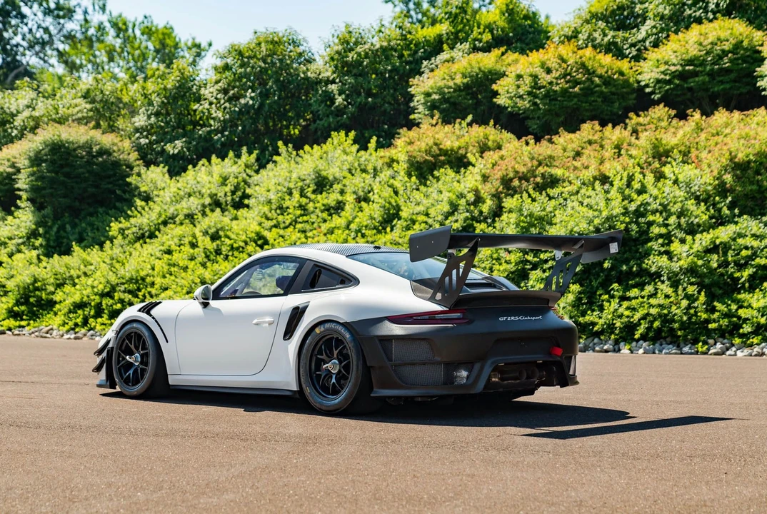 2019 Porsche 991 GT2 RS - Image 8 of 31