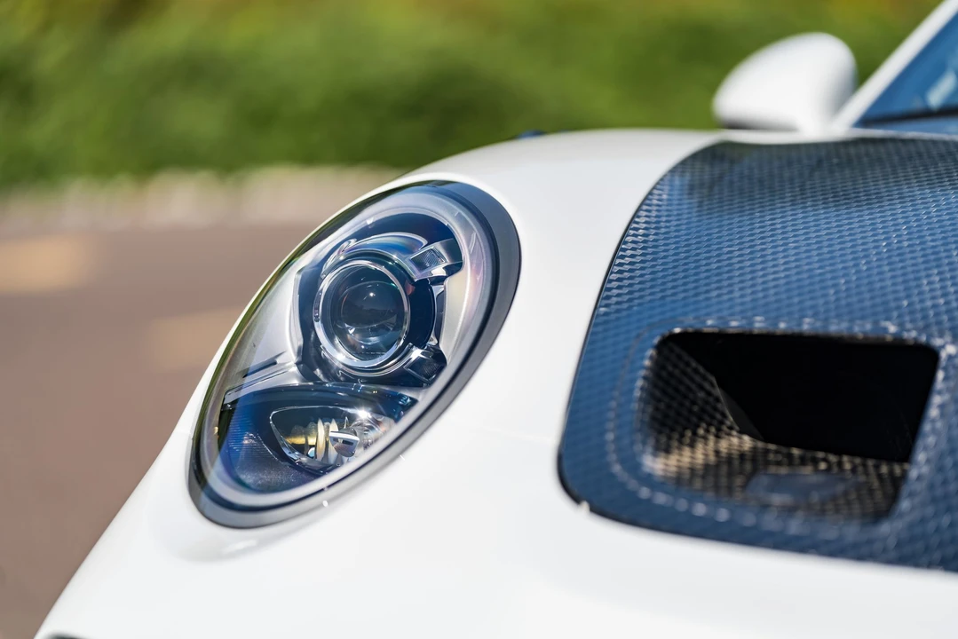 2019 Porsche 991 GT2 RS - Image 5 of 31