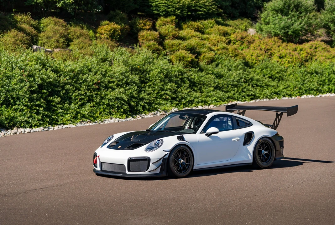 2019 Porsche 991 GT2 RS - Image 3 of 31