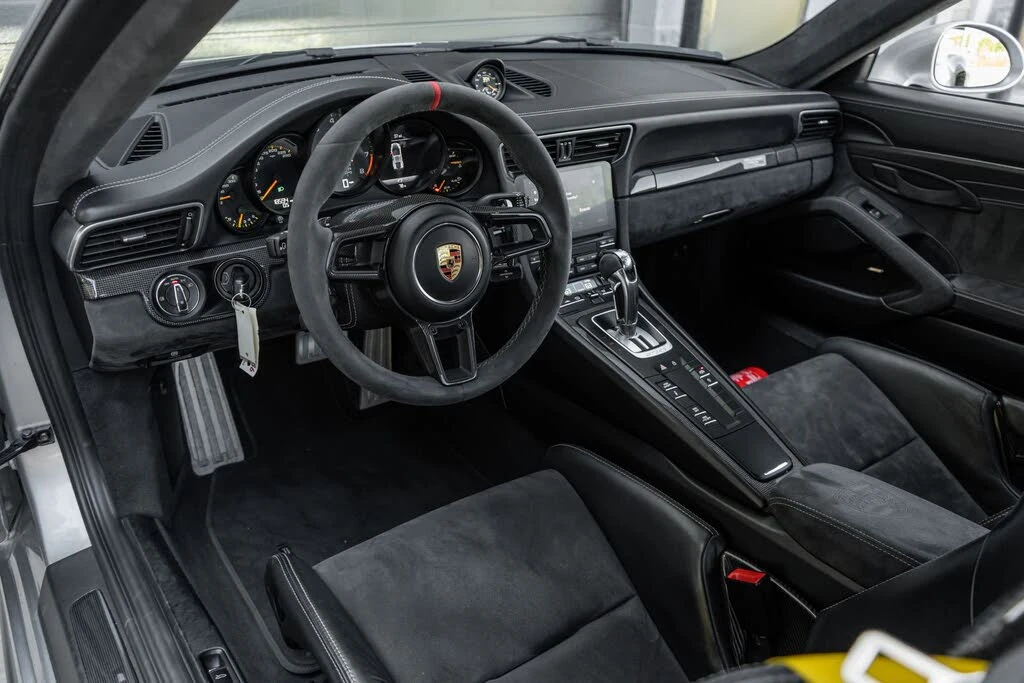 2019 Porsche 991 GT2 RS - Image 30 of 31