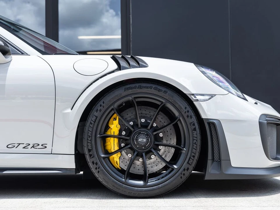 2019 Porsche 991 GT2 RS - Image 25 of 31