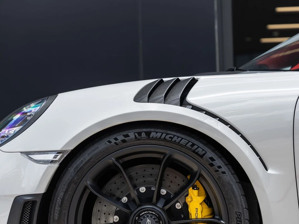 2019 Porsche 991 GT2 RS - Image 22 of 31