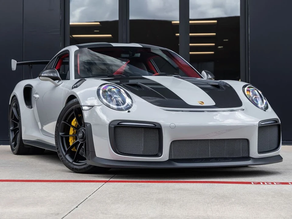 2019 Porsche 991 GT2 RS - Image 6 of 31