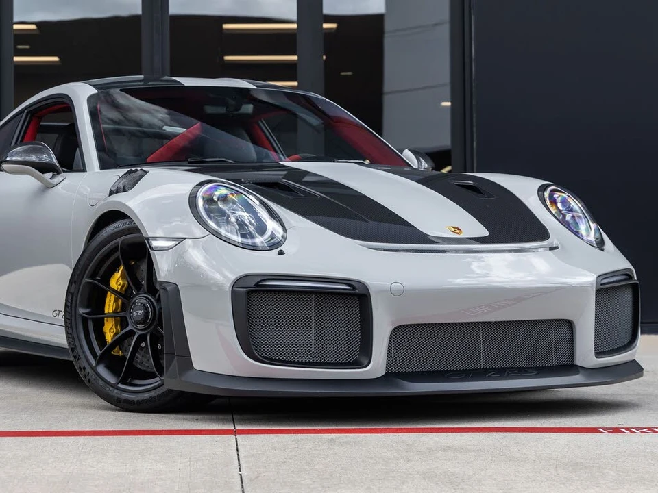 2019 Porsche 991 GT2 RS - Image 10 of 31