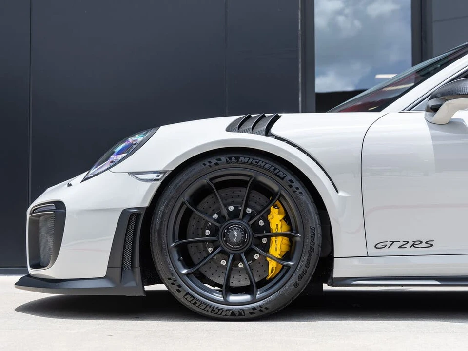 2019 Porsche 991 GT2 RS - Image 15 of 31