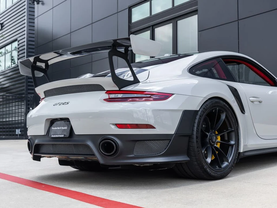 2019 Porsche 991 GT2 RS - Image 20 of 31