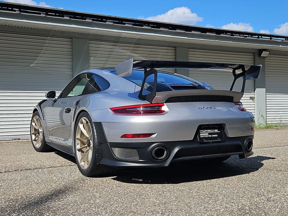 2019 Porsche 991 GT2 RS - Image 3 of 29