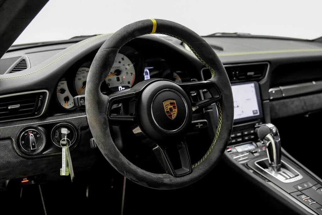 2019 Porsche 991 GT2 RS - Image 17 of 31