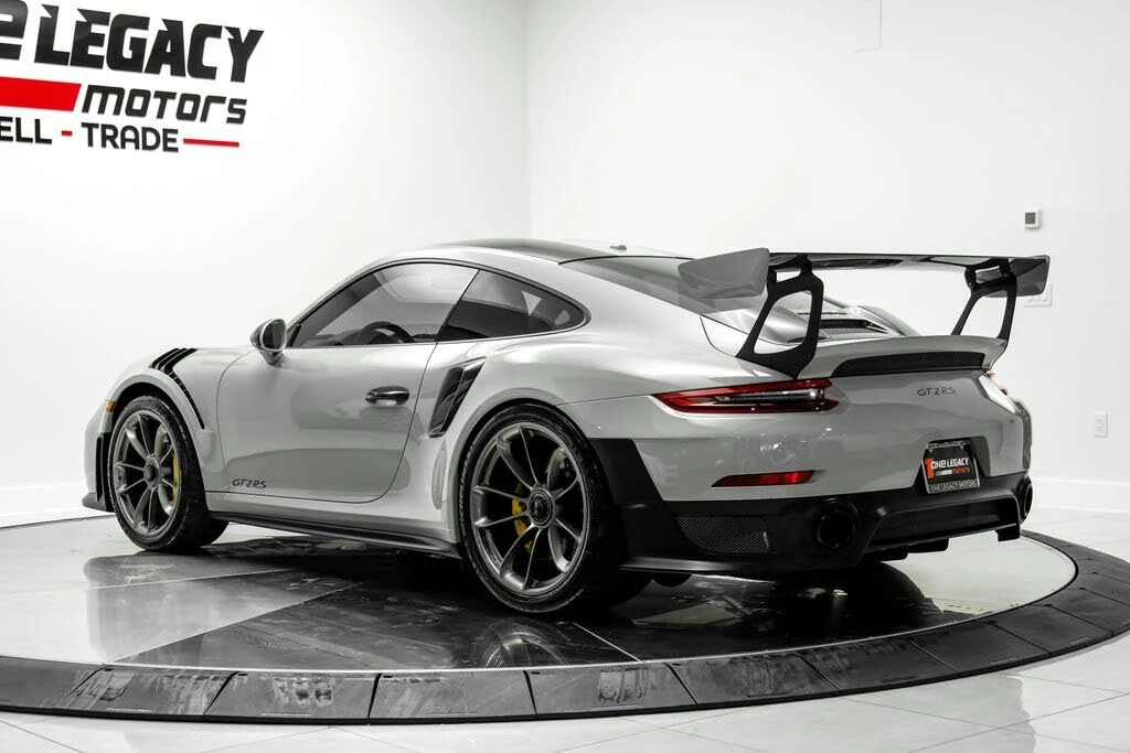 2019 Porsche 991 GT2 RS - Image 11 of 31