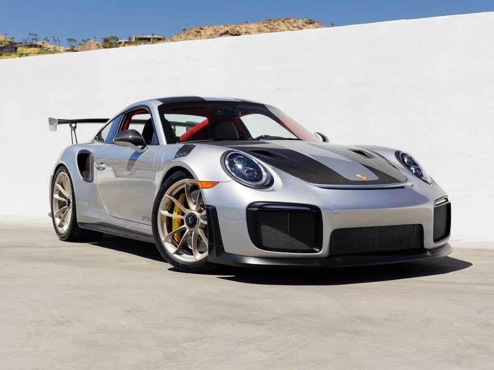 2019 Porsche 991 GT2 RS - Image 9 of 31