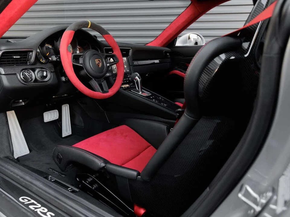 2019 Porsche 991 GT2 RS - Image 4 of 31