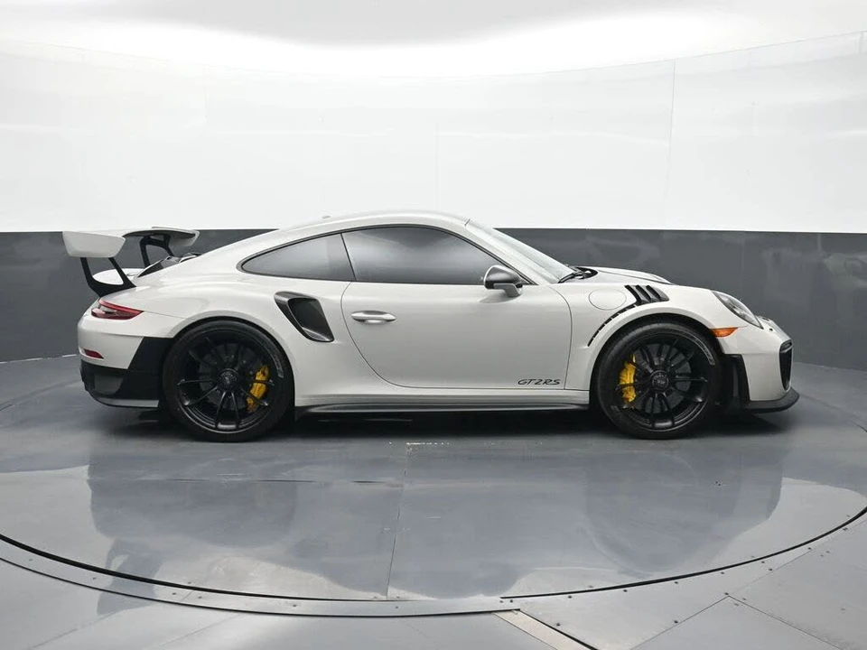2019 Porsche 991 GT2 RS - Image 20 of 30