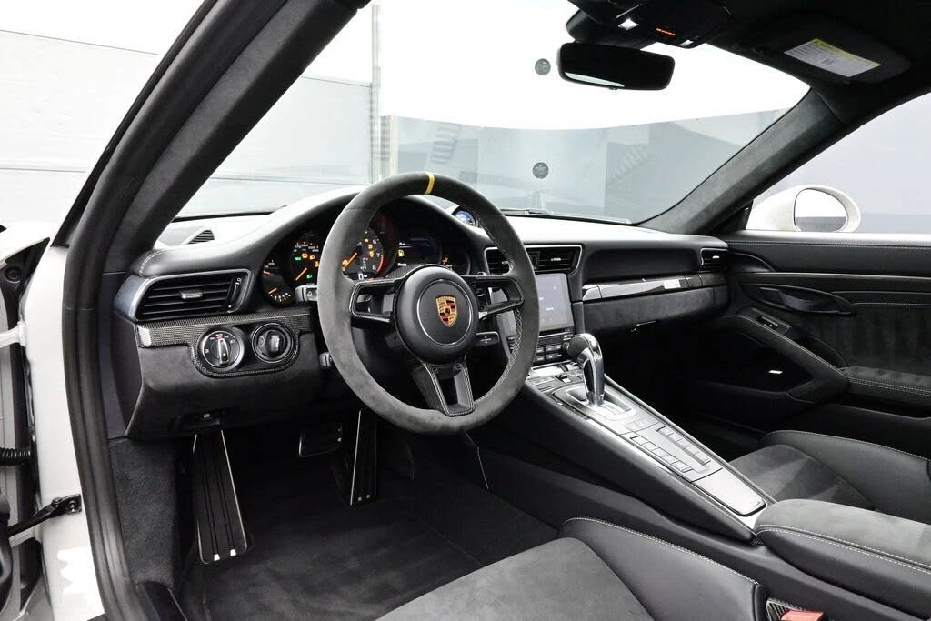 2019 Porsche 991 GT2 RS - Image 4 of 30
