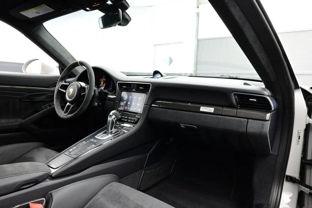2019 Porsche 991 GT2 RS - Image 16 of 30
