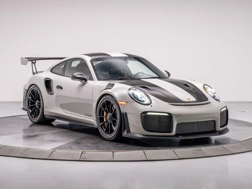 2019 Porsche 991 GT2 RS - Image 7 of 31